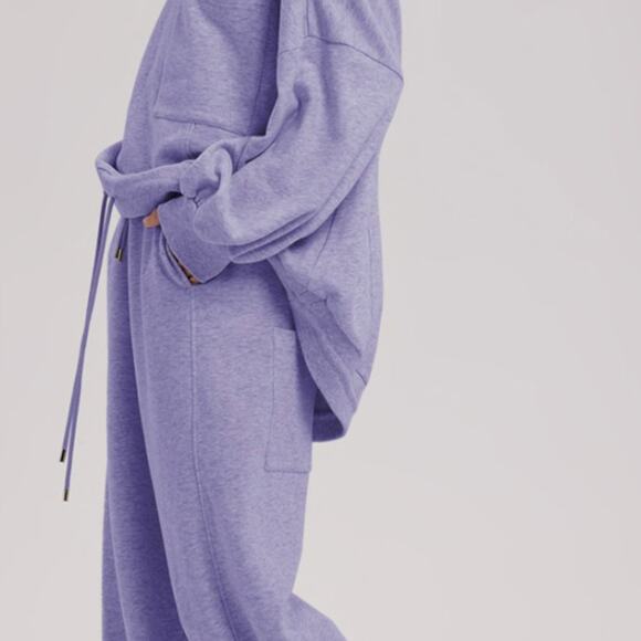 Oversized Drawstring Hem Cotton Sweatshirt and Lounger set Women’s Size Small - Picture 4 of 9